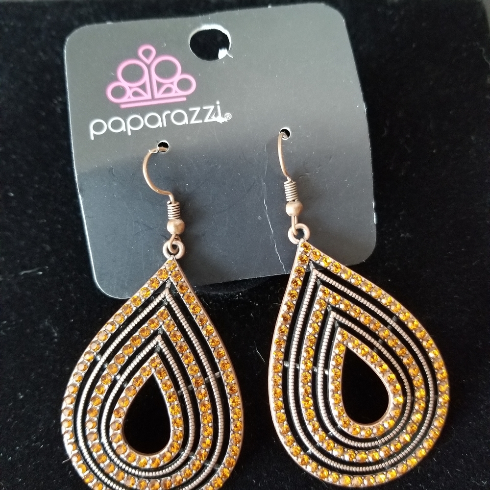 Paparazzi Teardrop Earings